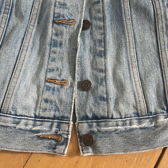 Levi’s denim jacket - Picture 9 of 13